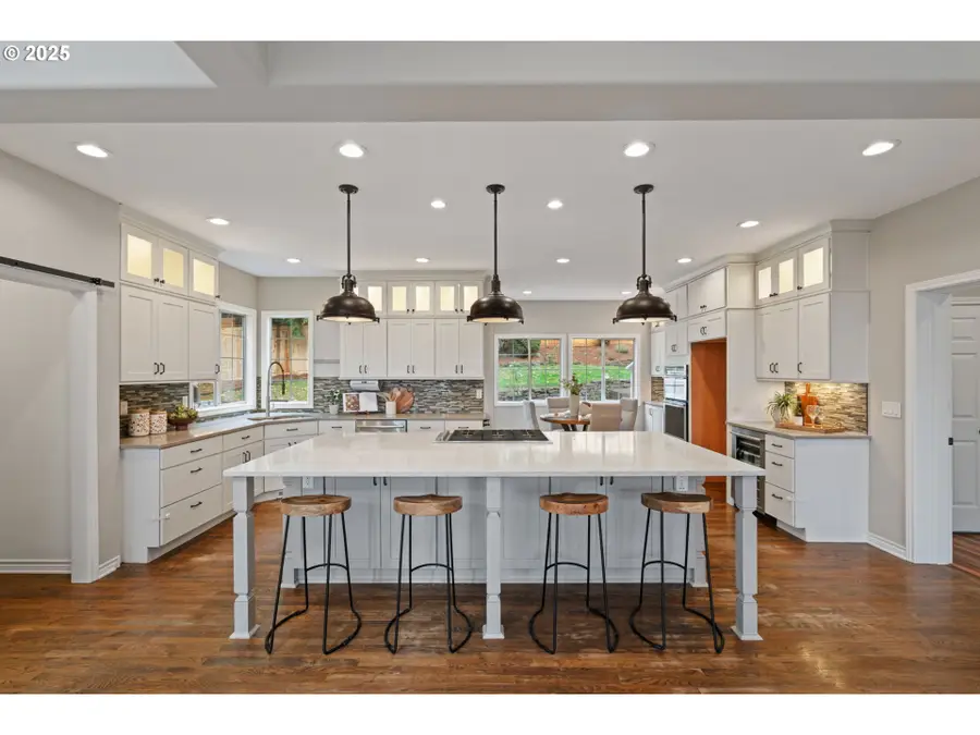 1808 Hall Ct, West Linn, OR 97068 - Image #3