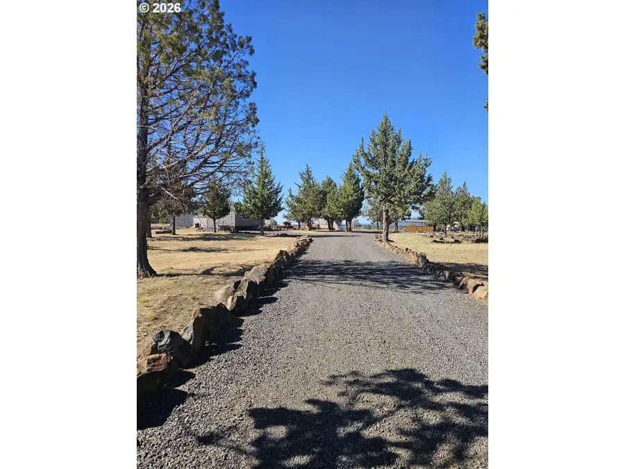 13729 SW Airfield Ln, Culver, OR 97734 - #3