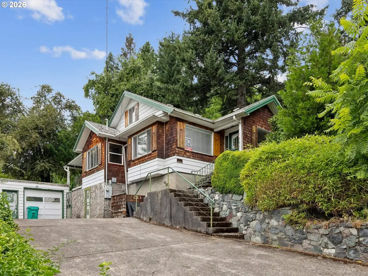2219 SE 70th Ave, Portland, OR 97215 - #1
