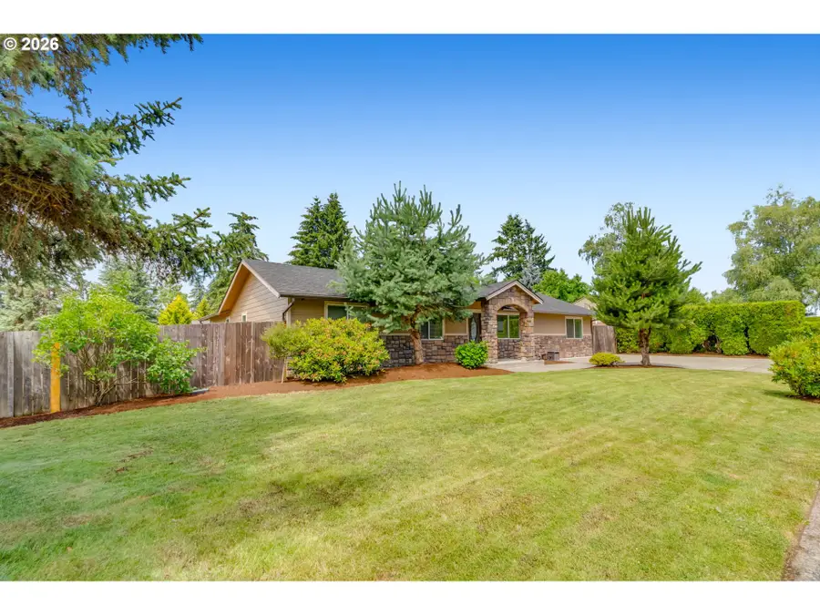 15969 SE Lark Ave, Milwaukie, OR 97267 - #2