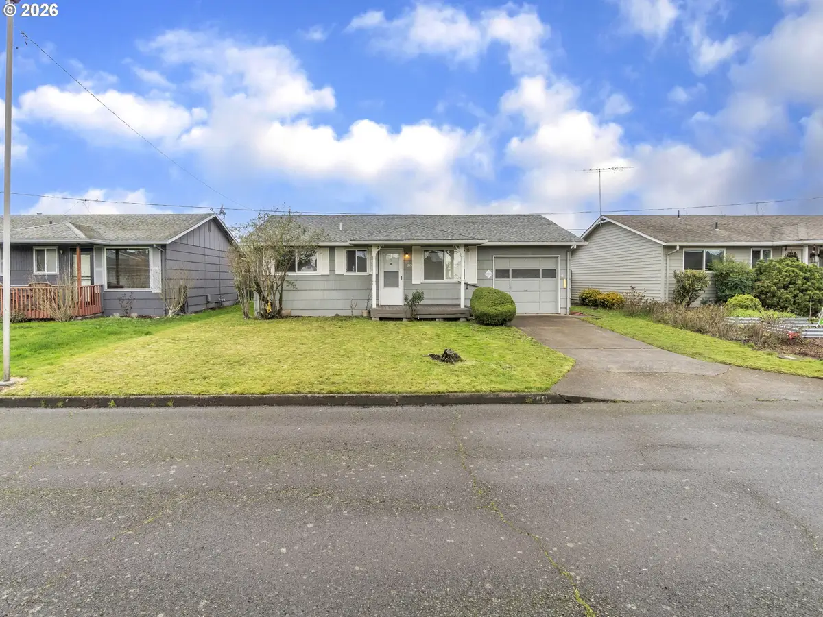 1749 Thompson Rd, Woodburn, OR 97071 - Image #1