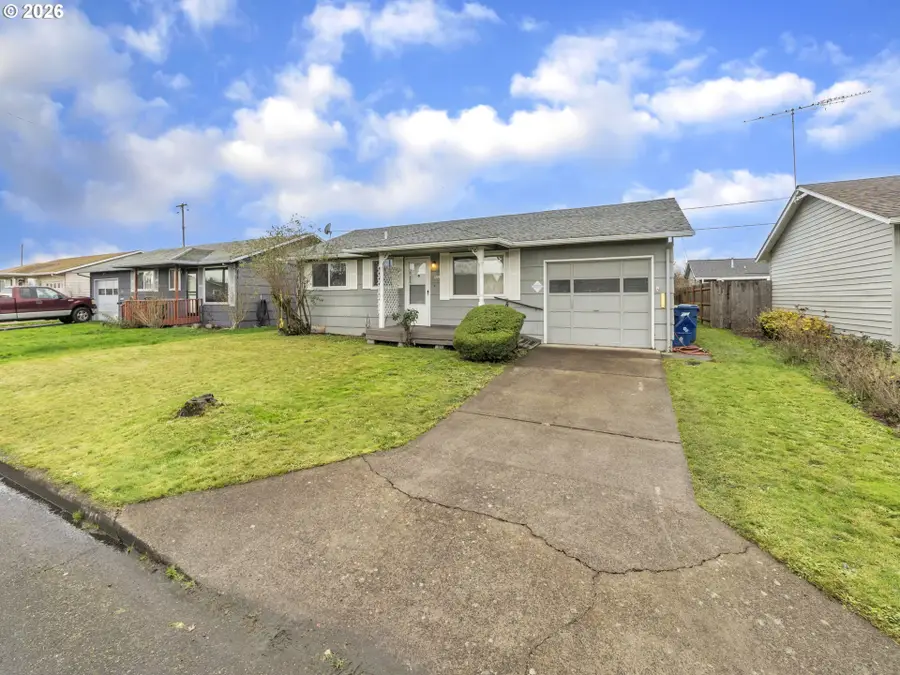 1749 Thompson Rd, Woodburn, OR 97071 - Image #2