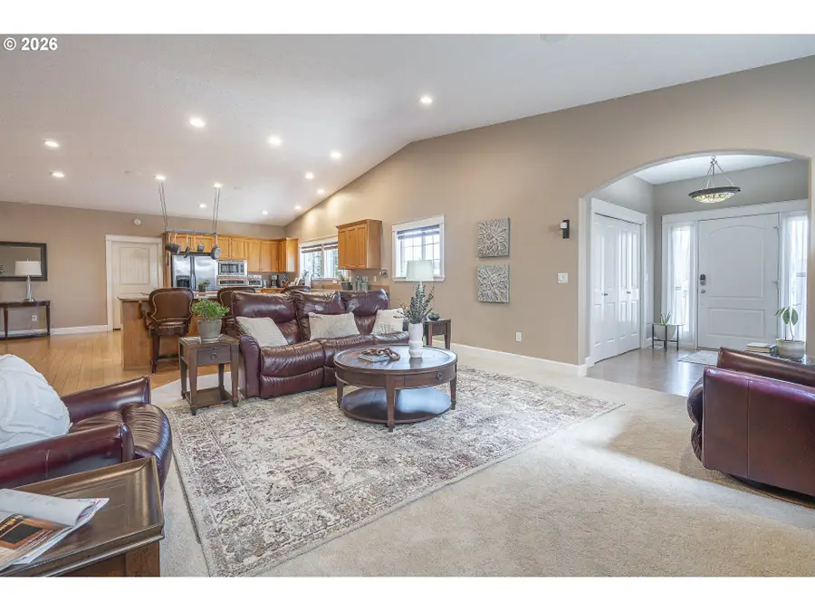 5960 Montevallo St Se, Salem, OR 97306 - #3