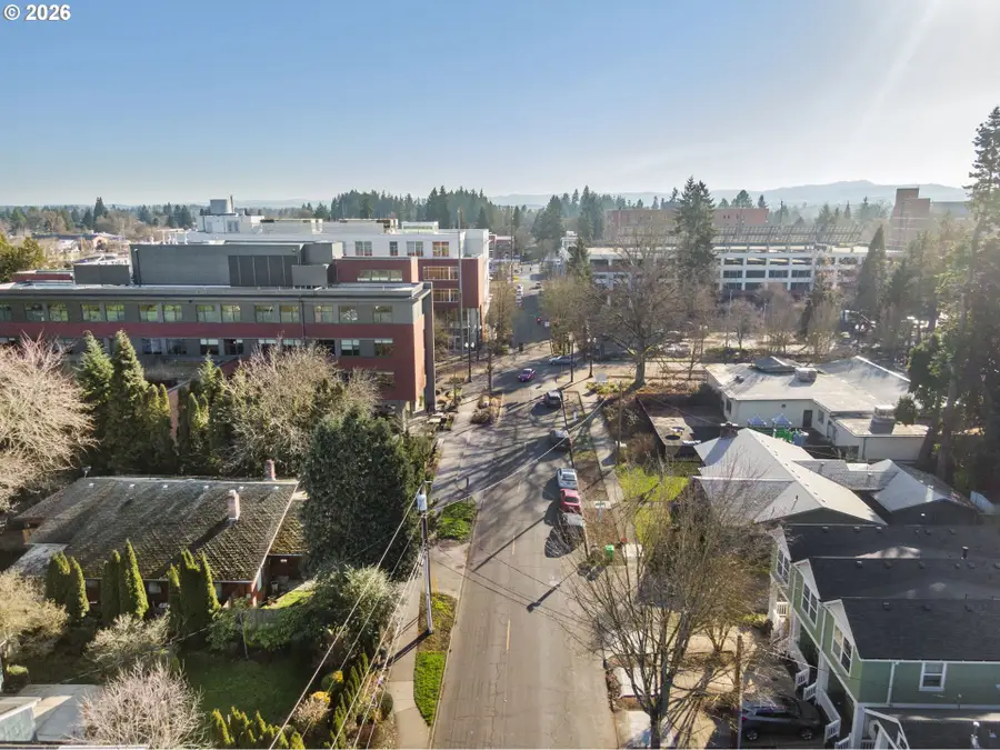 115 SE 8th Ave, Hillsboro, OR 97123 - #3