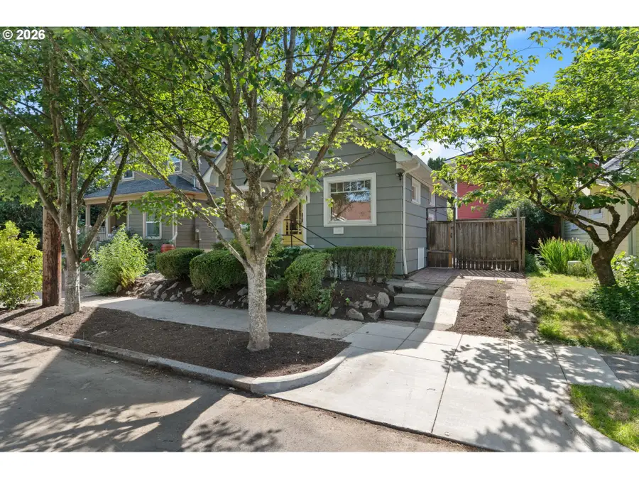 8719 SE 15th Ave, Portland, OR 97202 - #2