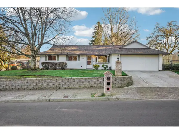 1208 SE 209th Ave, Gresham, OR 97030