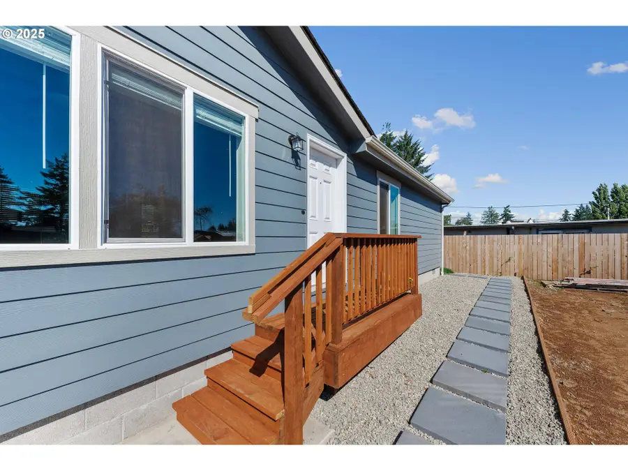 2780 34th St, Coos Bay, OR 97420 - #3