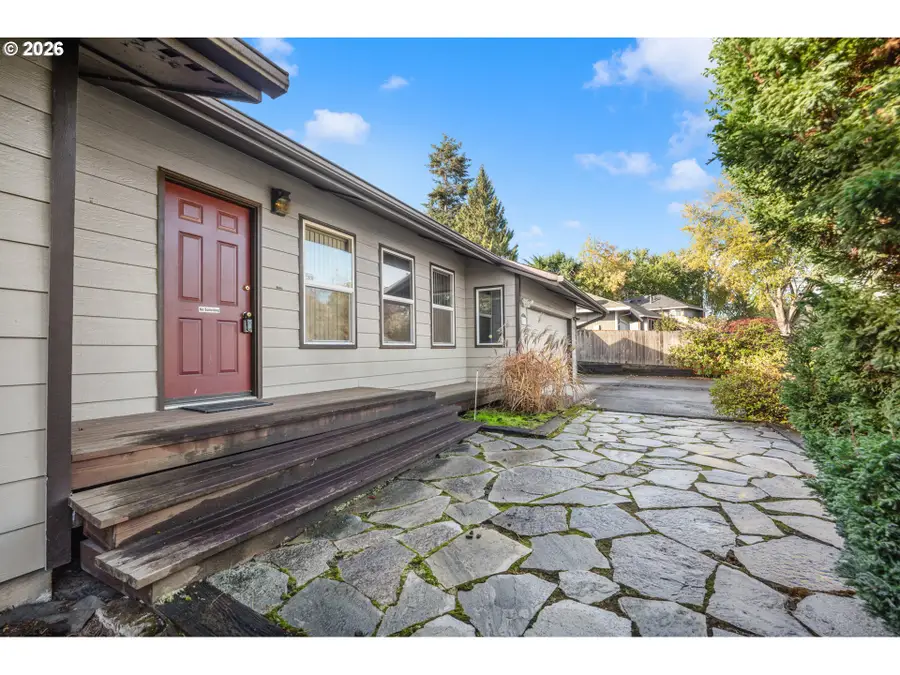 21630 SW Imperial Ct, Aloha, OR 97003 - #2