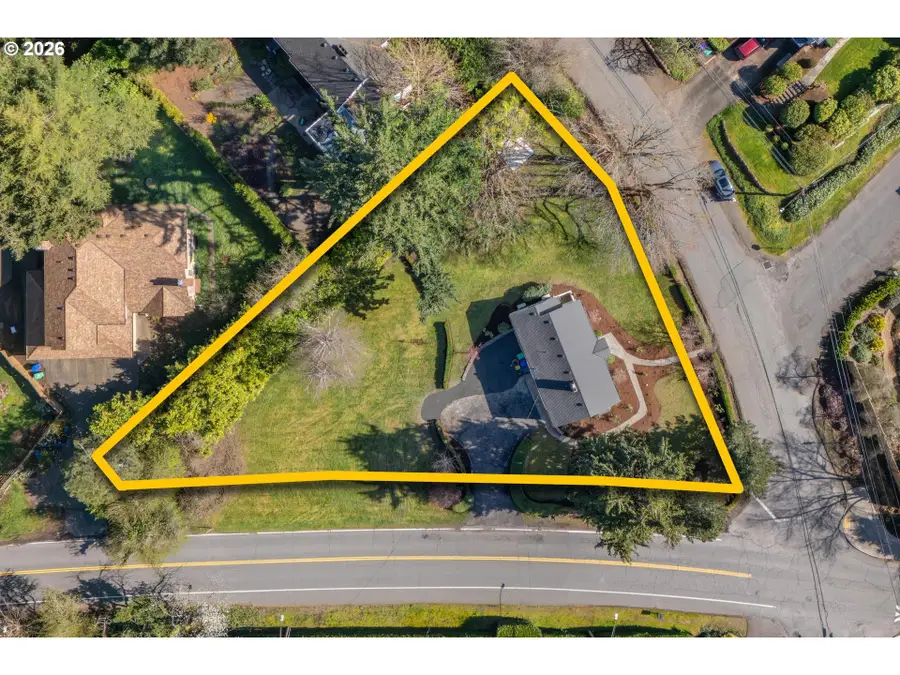 1815 SW Sunset Blvd, Portland, OR 97239 - #2