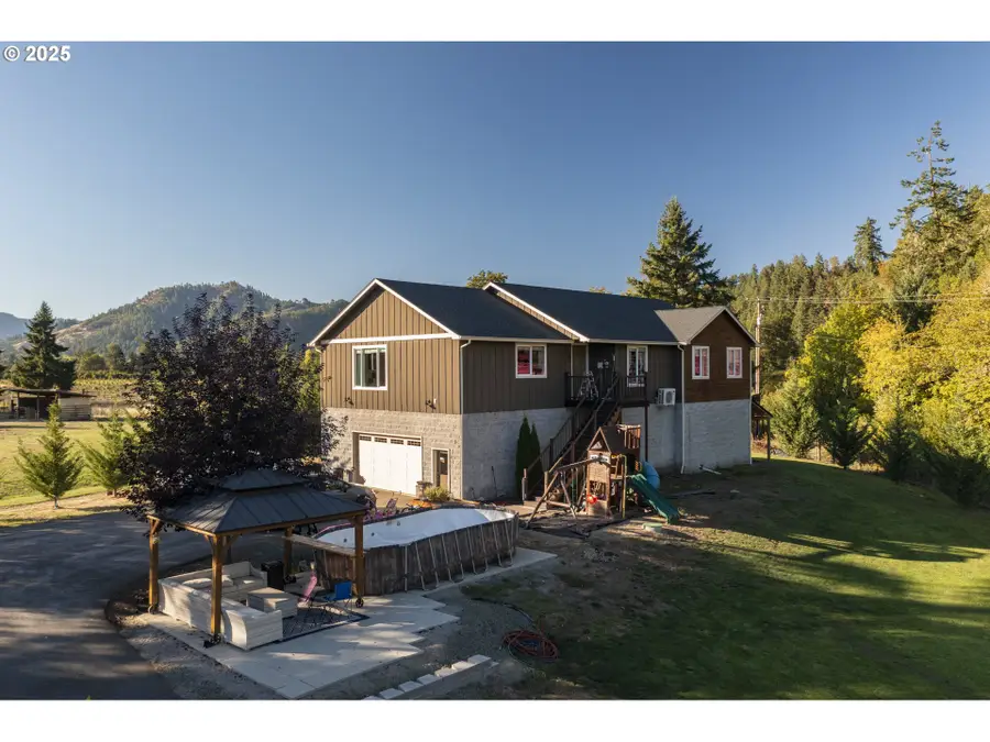 161 Lower Garden Valley Rd, Roseburg, OR 97471 - Image #2