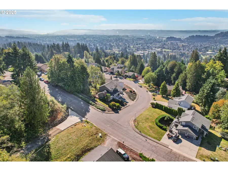 9 Curtis Ln, Longview, WA 98632 - #2