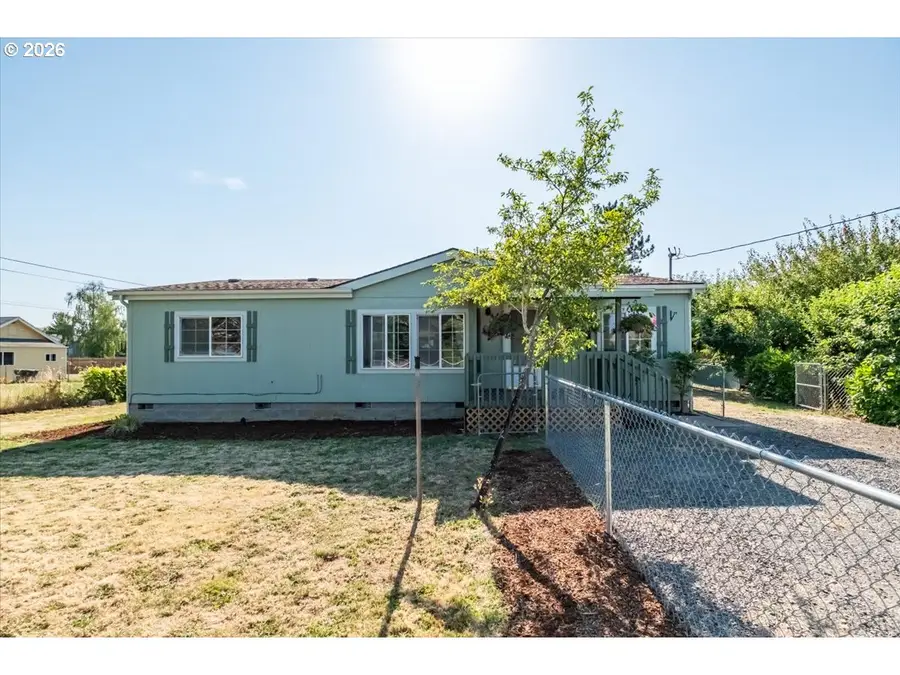 6647 Quarry Rd, Silverton, OR 97381 - #2