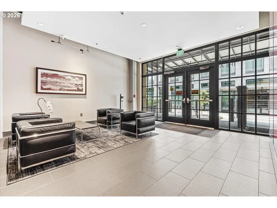 1400 NW Irving St #114, Portland, OR 97209 - #2