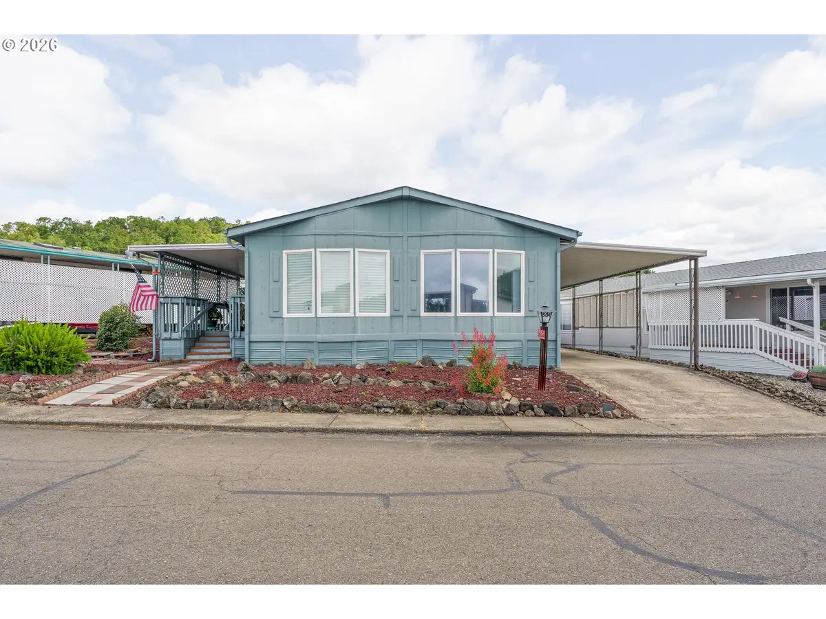 804 Shadow Ranch Ln, Roseburg, OR 97470 - #1