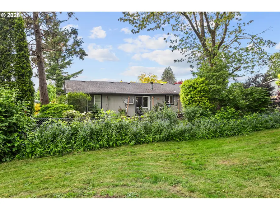 21532 SE Alder St, Gresham, OR 97030 - #3