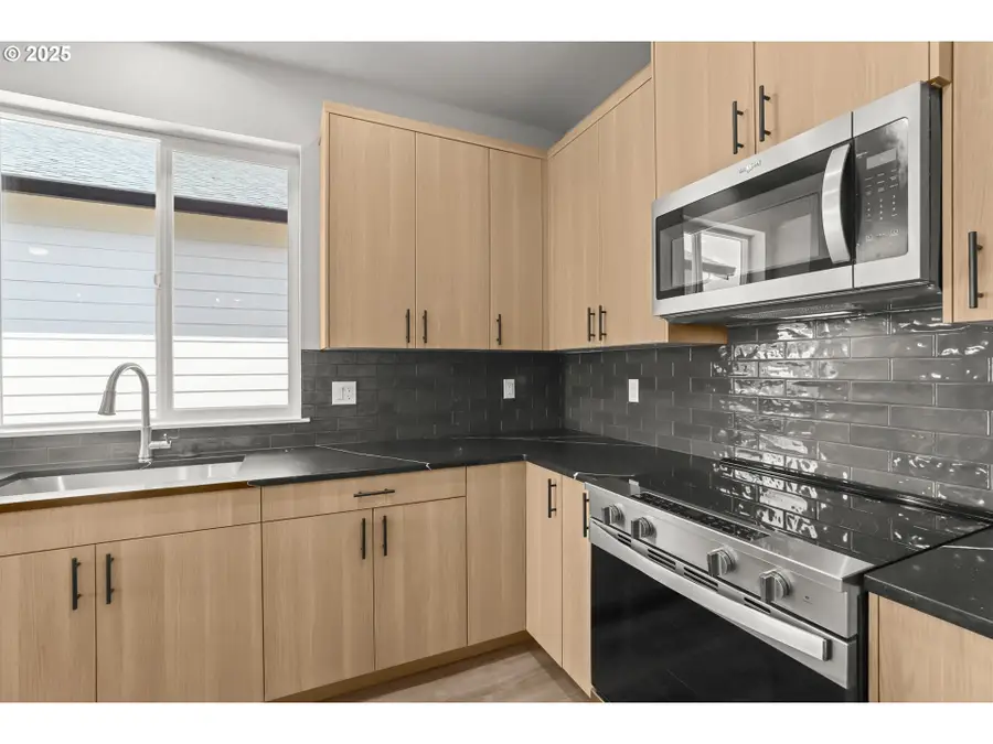 2638 NE Justus Ave #26, Estacada, OR 97023 - Image #3