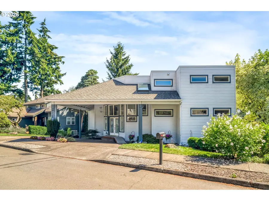 2906 Carriage Way #B, West Linn, OR 97068 - #2