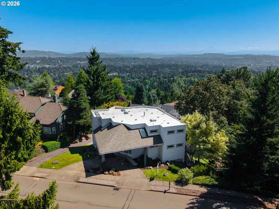 2906 Carriage Way #B, West Linn, OR 97068 - #3