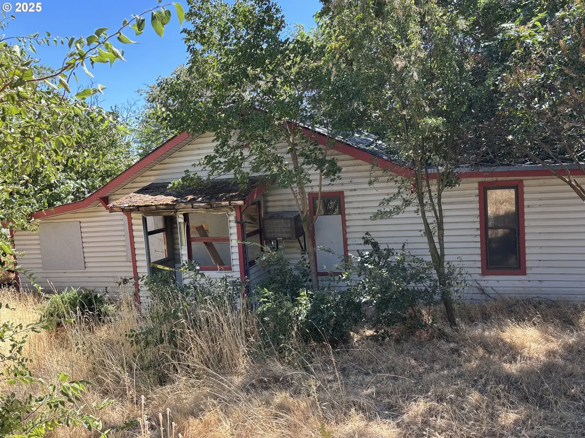 142 Bunn St, Wishram, WA 98673 - Image #1