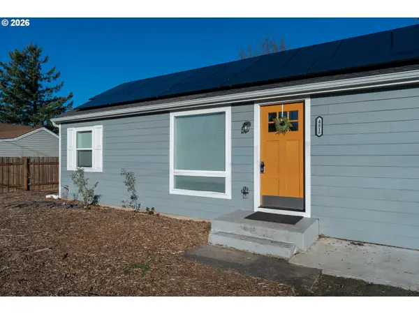 4815 SW Dickinson St, Portland, OR 97219