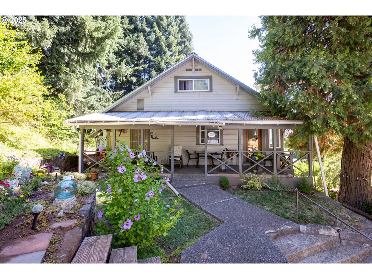 2442 Kingsley Rd, Hood River, OR 97031 - Image #1