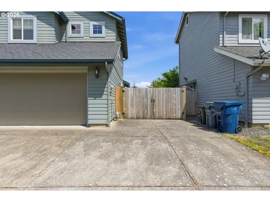 5475 Charles Way, Eugene, OR 97402 - #3
