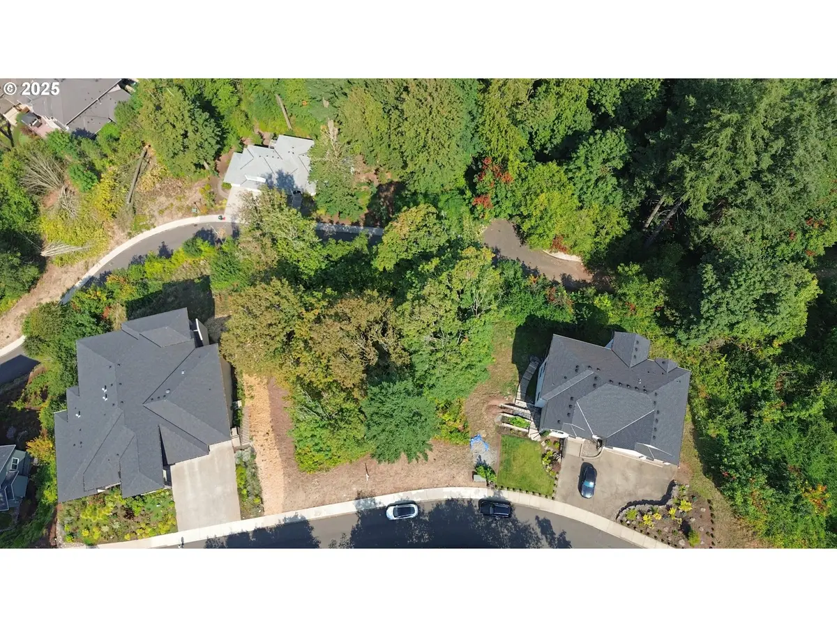 10421 SE Quailridge Dr, Northwest Clackamas, OR 97086 - Image #1