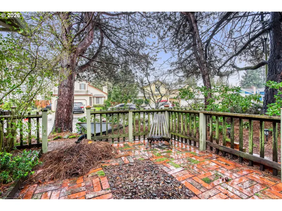 16474 SW 104th Ave, Tigard, OR 97224 - #3