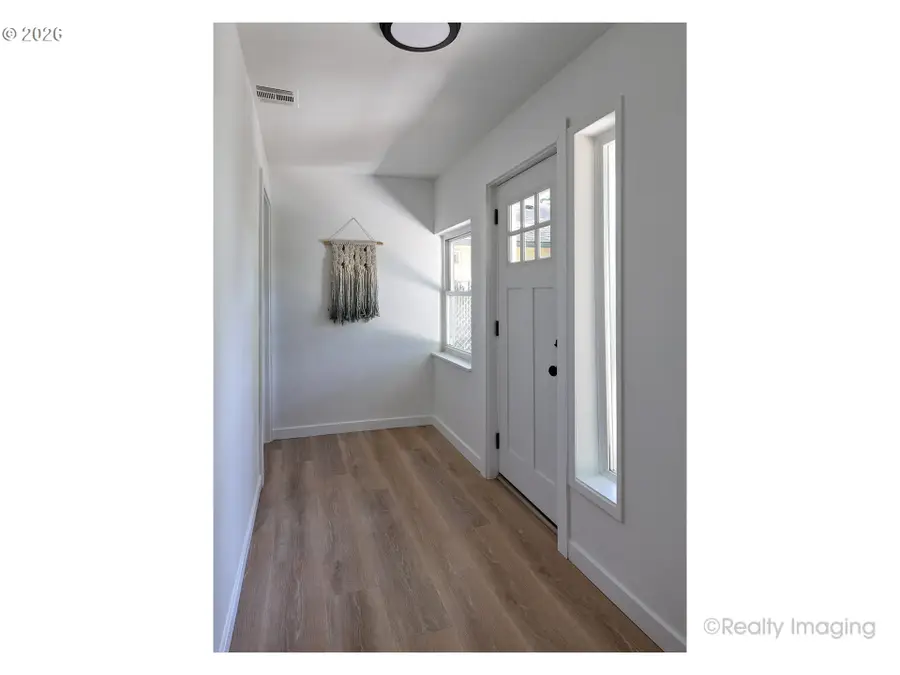 8834 NE Russell Pl, Portland, OR 97220 - #2