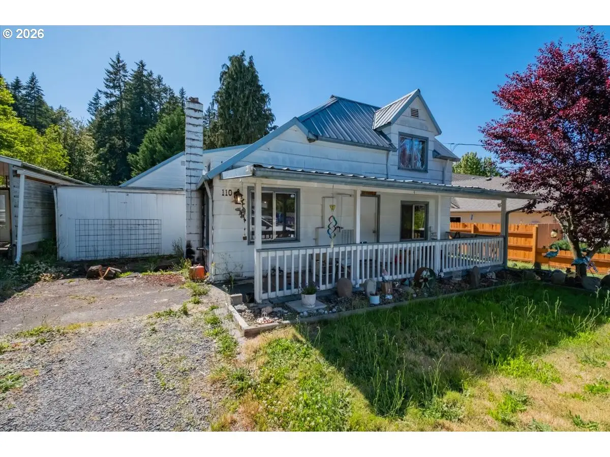110 8th Ave, Sweet Home, OR 97386 - #1