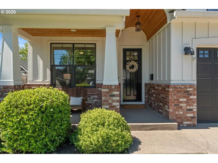 2136 5th Ave, West Linn, OR 97068 - #2