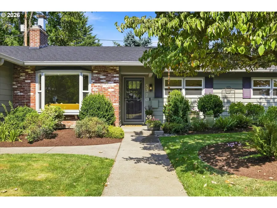 5370 SW Chestnut Ave, Beaverton, OR 97005 - #3