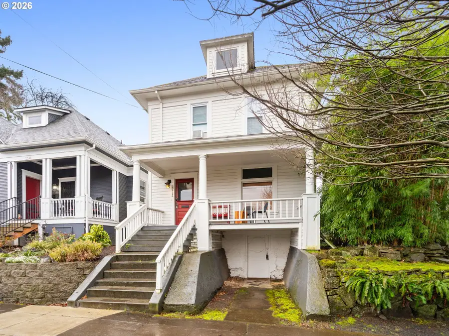 2712 SE Ash St, Portland, OR 97214 - #2