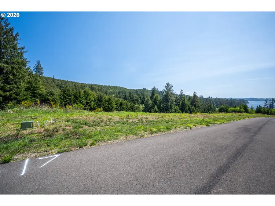 Clear Lake Rd #7, Florence, OR 97439 - #2