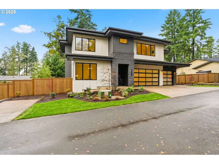 16901 Kara Ln, Lake Oswego, OR 97035 - #2