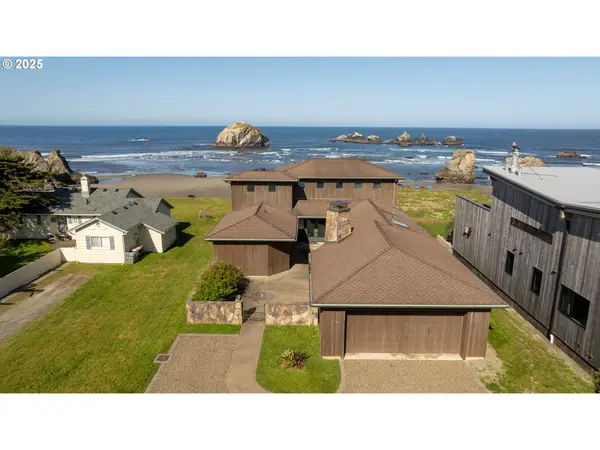 1950 Beach Loop Dr, Bandon, OR 97411