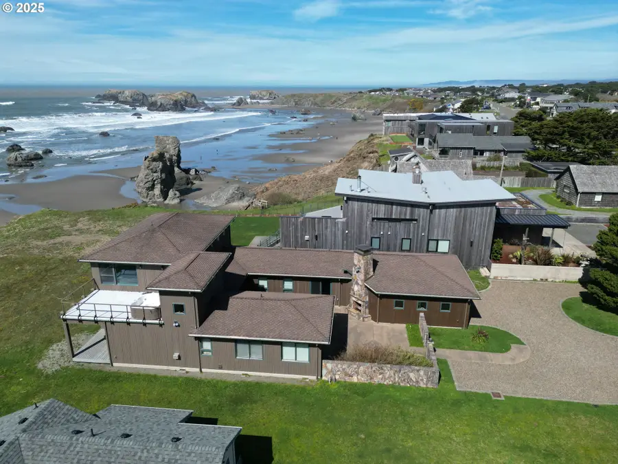 1950 Beach Loop Dr, Bandon, OR 97411 - Image #2