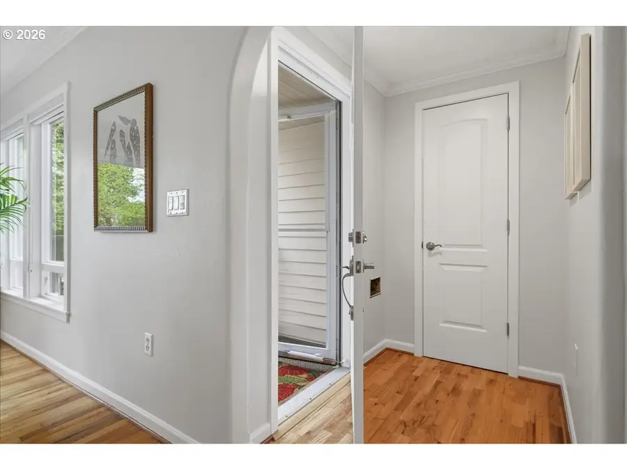 3040 N Hunt St, Portland, OR 97217 - #3