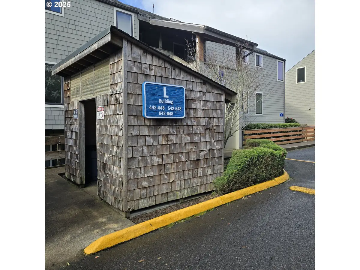 1000 SE Bay Blvd #445, Newport, OR 97365 - Image #1