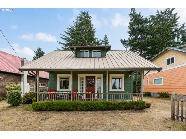 34835 Hill St, PacificCity, OR 97135