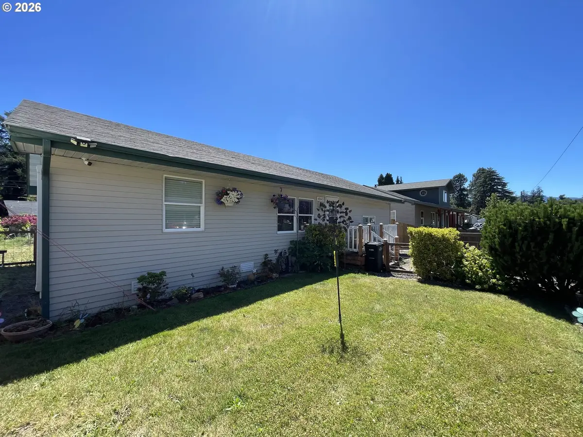 48440 Jasper Dr, Oakridge, OR 97463 - #1