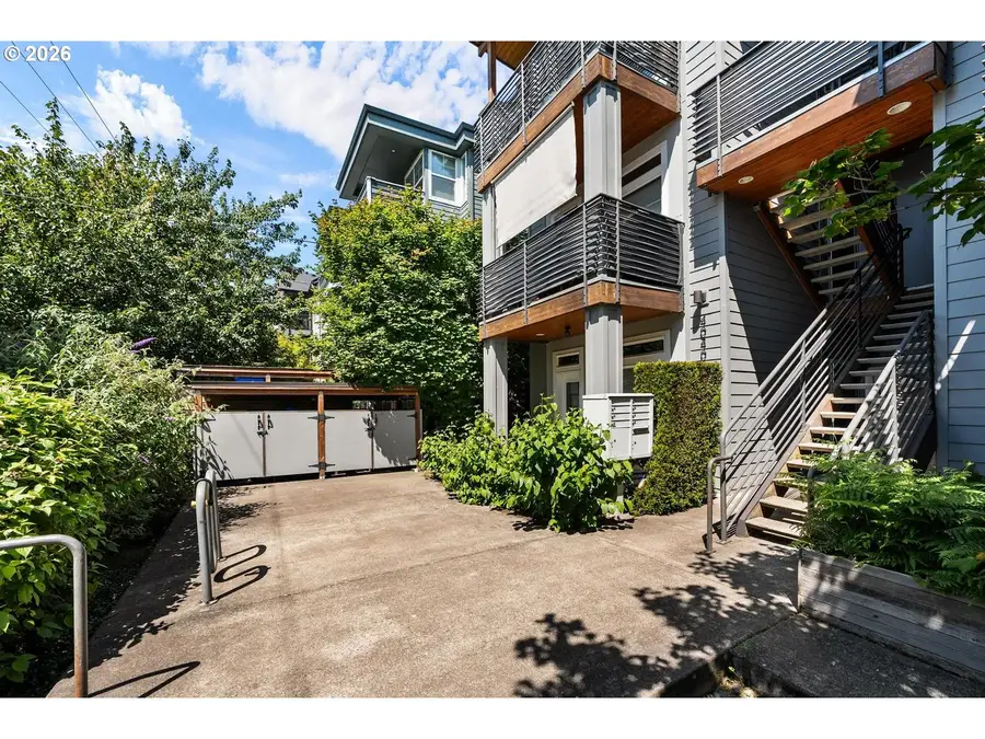 4040 N Montana Ave #6, Portland, OR 97227 - #2