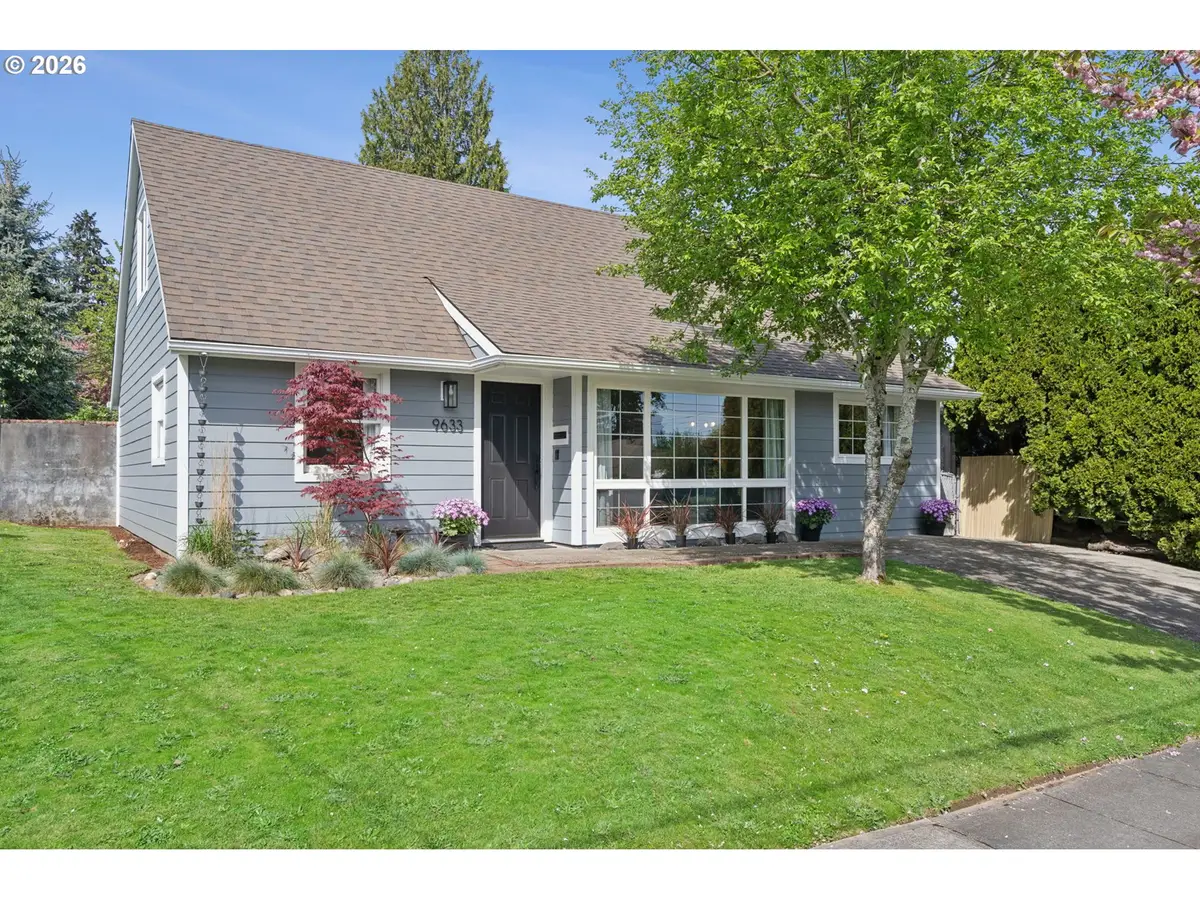 9633 N Portsmouth Ave, Portland, OR 97203 - #1