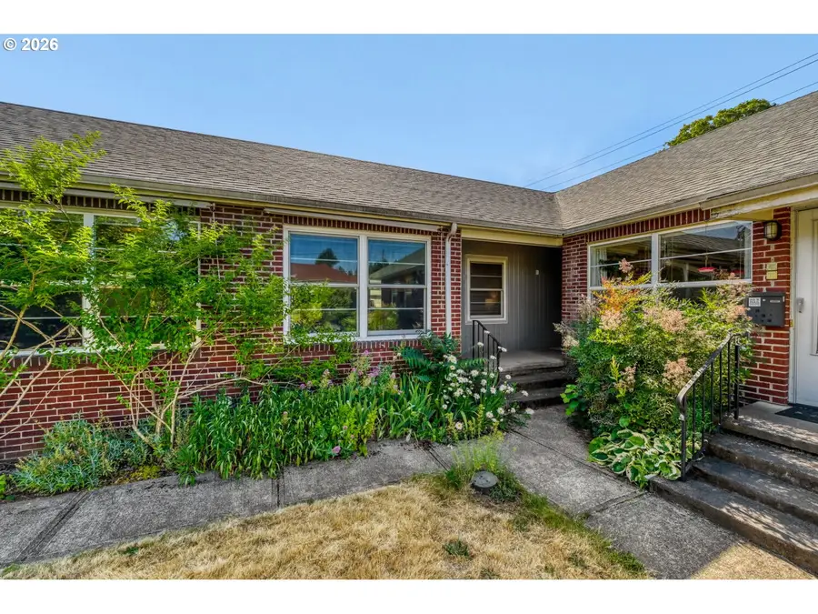 6504 N Commercial Ave #6, Portland, OR 97217 - #2