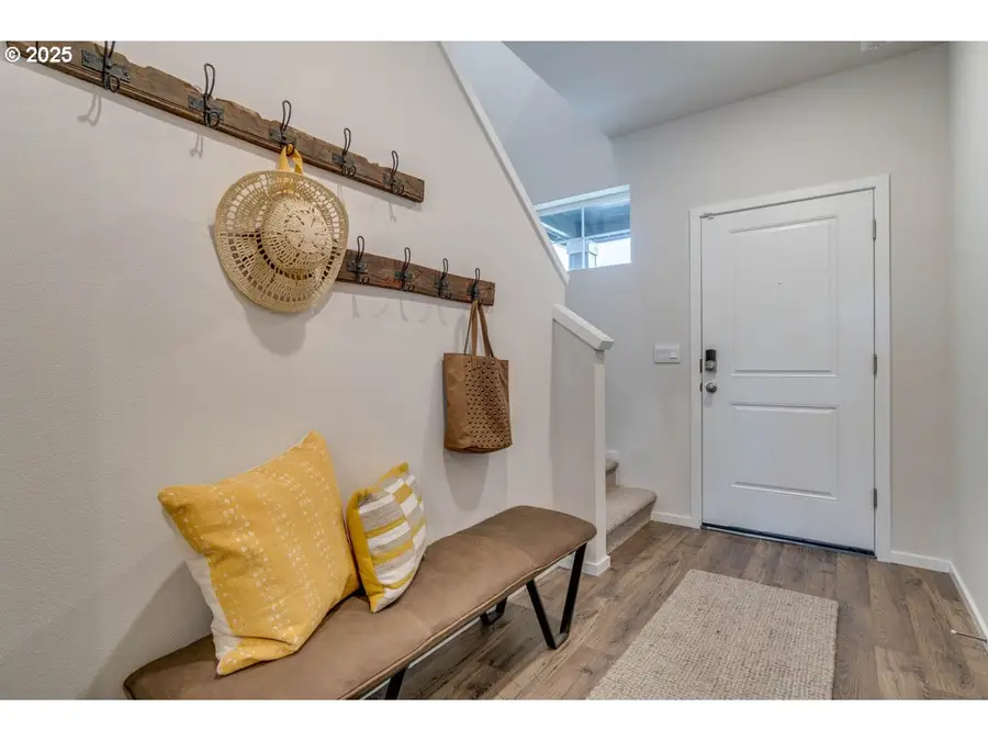 345 Stella St Ne, Salem, OR 97301 - Image #2