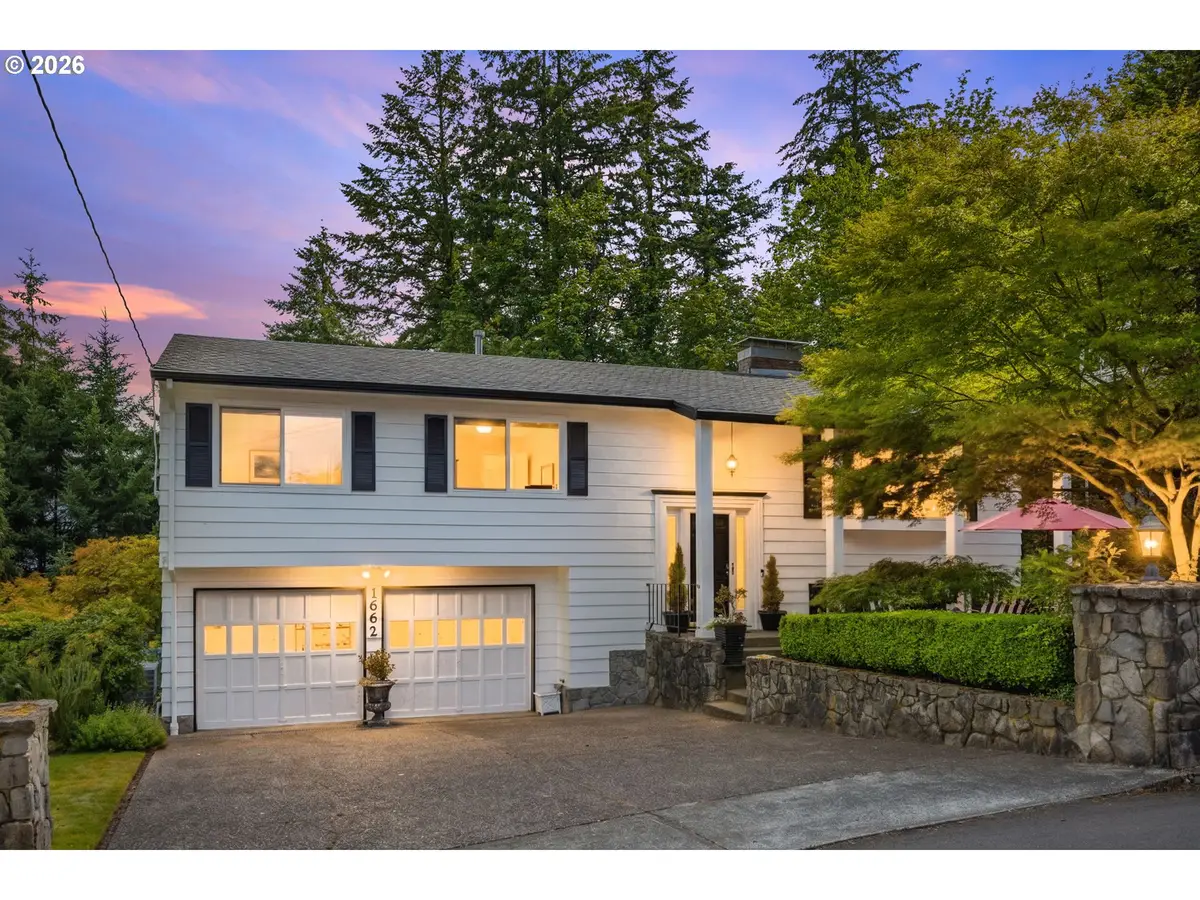 1662 Fircrest Dr, Lake Oswego, OR 97034 - #1