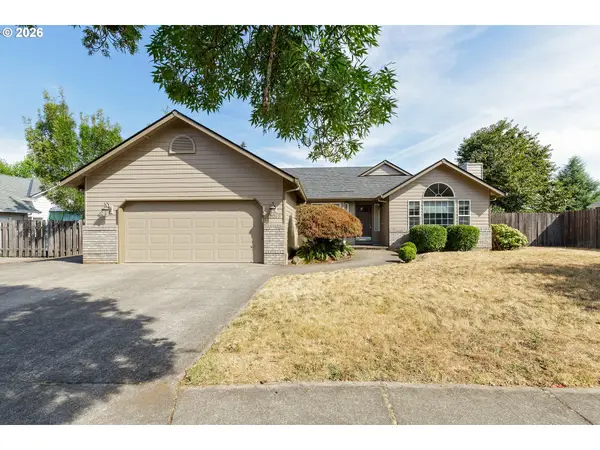 15035 Pebble Beach Dr, OregonCity, OR 97045