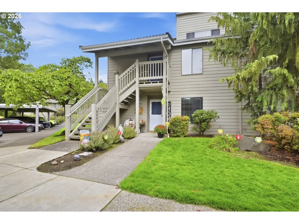 1932 Lake Isle Dr, Eugene, OR 97401 - #1