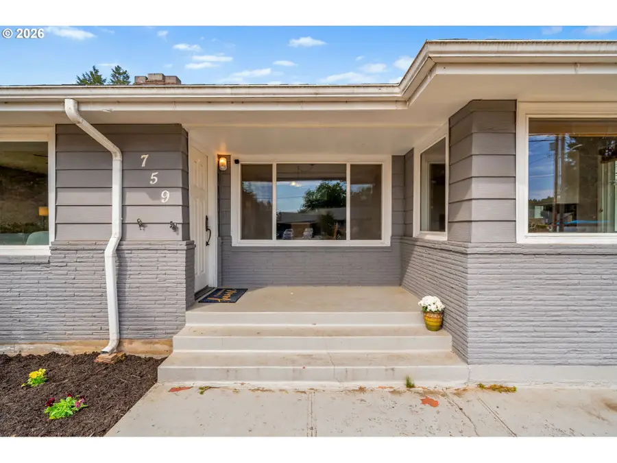 759 C St, Washougal, WA 98671 - #2