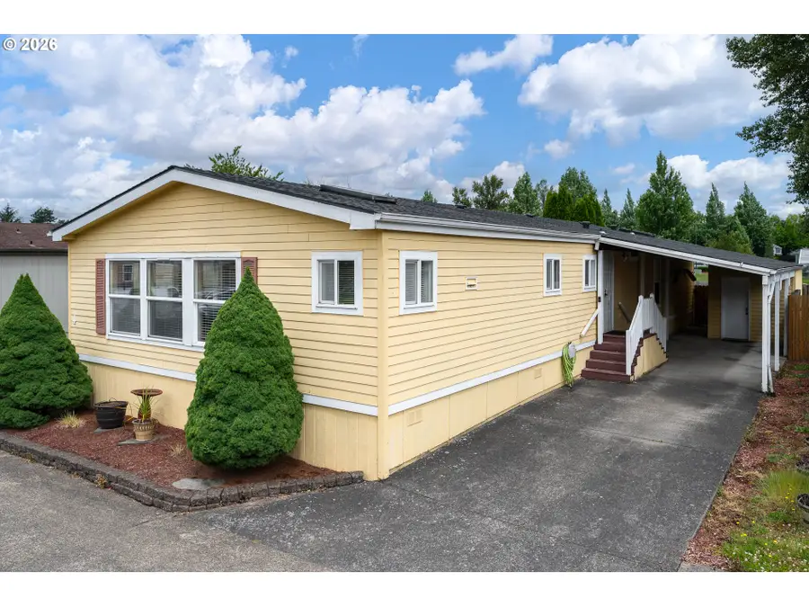 1949 SE Palmquist Rd #4, Gresham, OR 97080 - #3